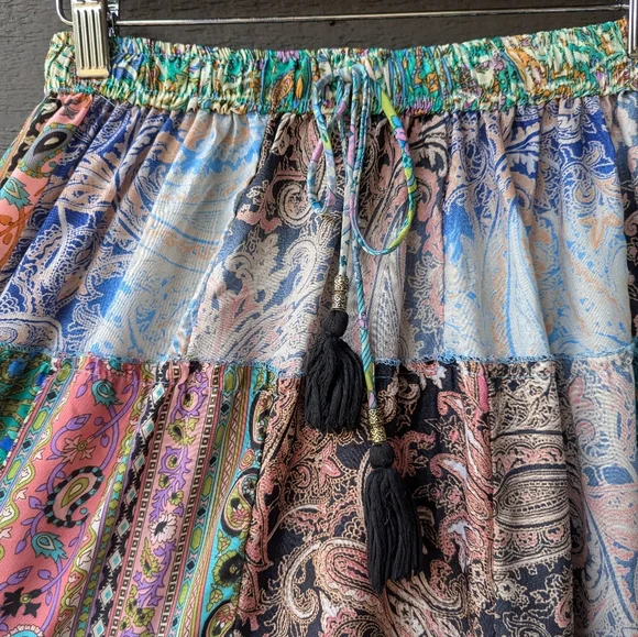 India Boutique Colorful Patchwork Lightweight Flowy Maxi Skirt Free Size - Picture 4 of 9